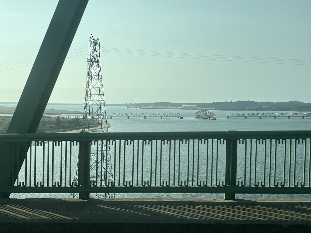 The McCullough Memorial Bridge over Coos Bay